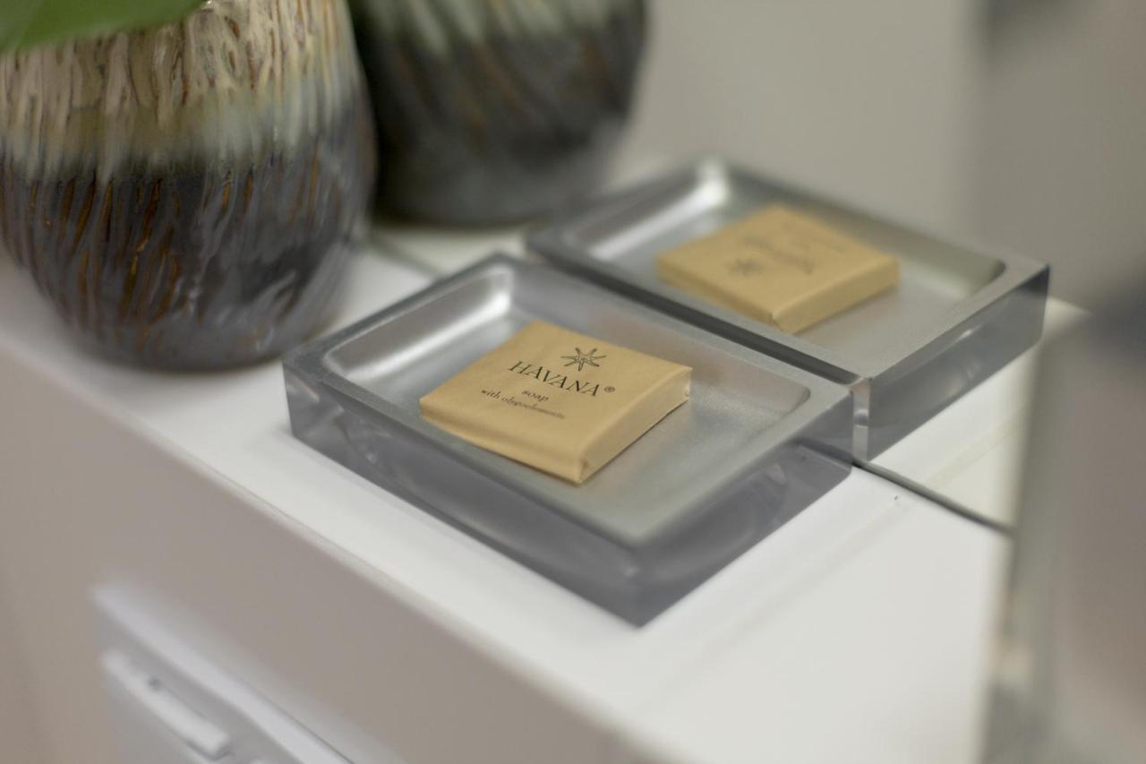Wola Chic Silver Studio ワルシャワ エクステリア 写真