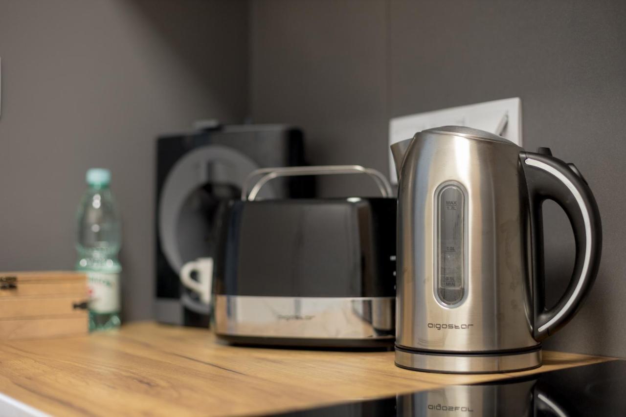 Wola Chic Silver Studio ワルシャワ エクステリア 写真
